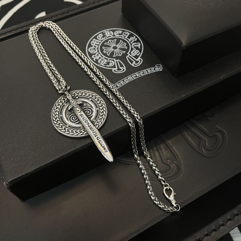 Ch*0me He**ts necklaces
